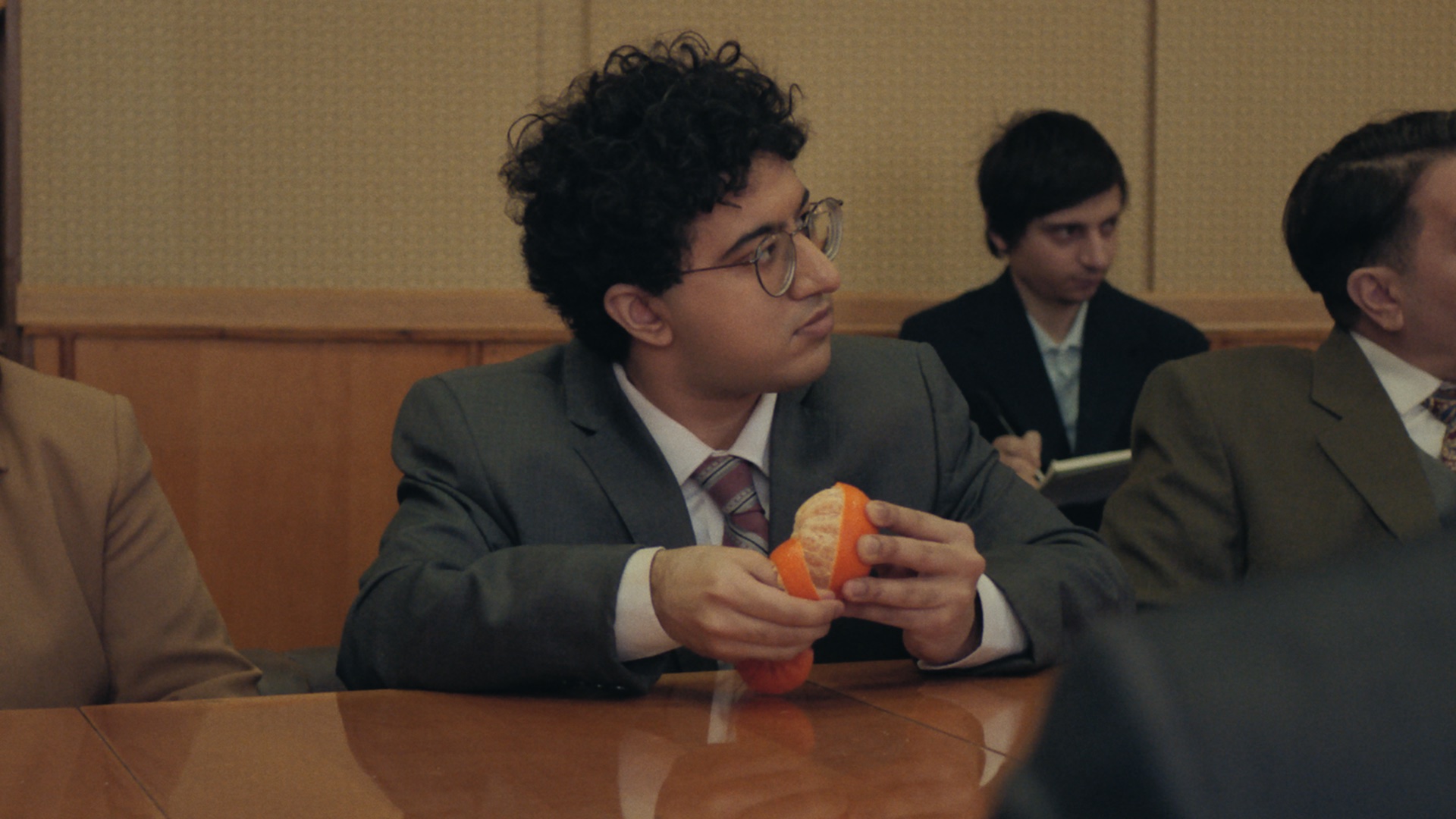 De-positioning a market leader by championing the everyday man case study