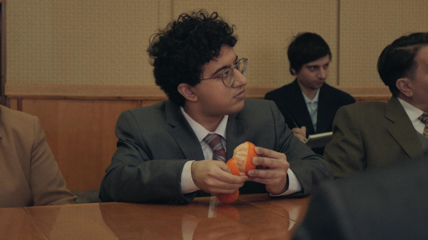 De-positioning a market leader by championing the everyday man case study